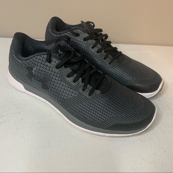 Under Armour Charged Lightning Sneakers Running Shoes